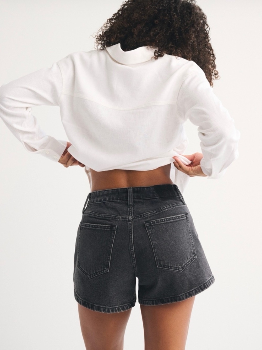 Curve Love Mid- Rise A-Line Shorts - Picture 2 of 6